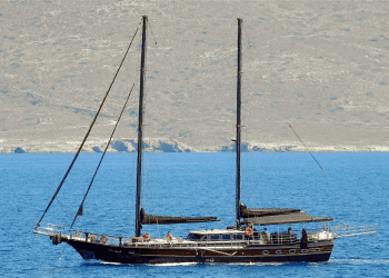 My Lover Guleti Kabinde Çıkan Yangın Sebebiyle Battı, 13 Kişi Tahliye Edildi